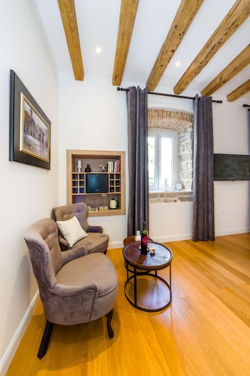 Emporio Boutique 4*